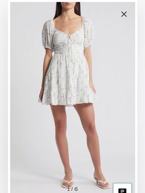 NWT- All in Favor Floral Cotton Minidress, blue and white floral, size Medium